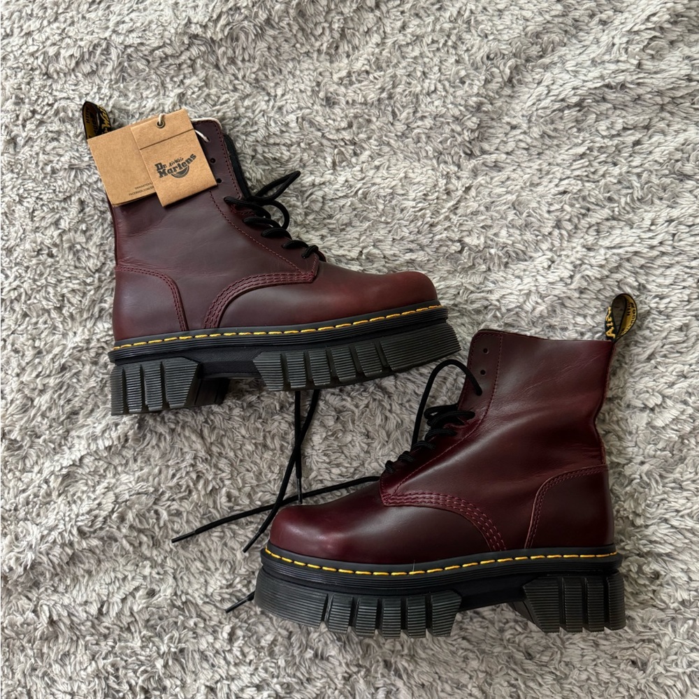 Dr. Martens Audrick 8i Boots SIZE 7 - Oxblood